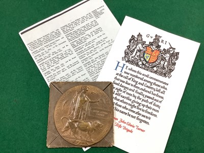 Lot 535 - WWI Rifle Brigade Memorial Plaque Death Penny,...