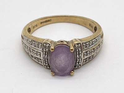 Lot 57 - A 9ct Gold Stone Set Ring, oval claw set to...