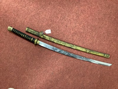 Lot 408 - Japanese Sword, curved single edged blade,...