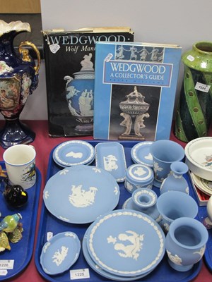 Lot 1225 - Wedgwood Jasper Ware in Powder Blue, including...