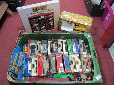 Lot 1112 - Die Cast Vehicles, including Ledo, Matchbox,...