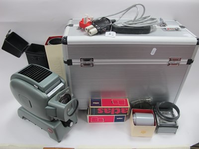 Lot 1485 - Leitz Prado Slide Projector, plus accessories,...