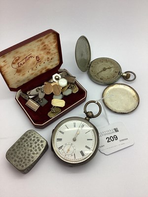 Lot 209 - An Openface Pocket Watch, the white enamel...