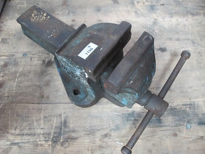 Lot 1156 - Paramo Cast Iron Work Bench Vice, (AI-Duty...