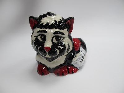 Lot 1323 - Lorna Bailey - Frizzel the Cat, 9.5cm high.