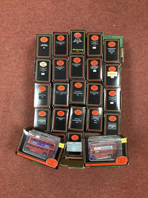 Lot 400 - Twenty Five 1:76th Scale Diecast Model Buses...