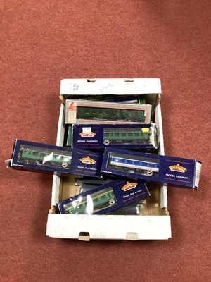 Lot 389 - Thirteen OO gauge outline British coaches by...