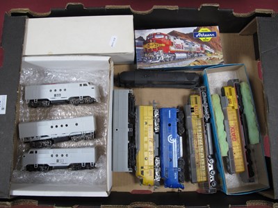 Lot 518 - A Small Collection of 'HO' Gauge U.S.A Outline...