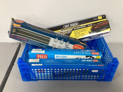 Lot 792 - Four Boxes of OO/HO Gauge Track by Peco,...