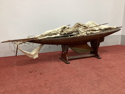 Lot 1323 - An Early XX Century Large Pond Yacht, with a...