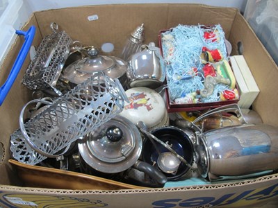 Lot 1170 - A large quantity of silver plate items to...