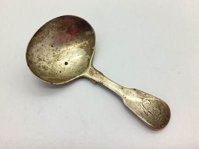 Lot 16 - A Georgian Hallmarked Silver Fiddle Pattern...