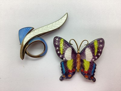 Lot 102 - Aksel Holmsen; A Norwegian Enamel Brooch, gilt,...