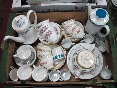 Lot 1116 - Royal Standard 'Trend' tea service of teapot,...