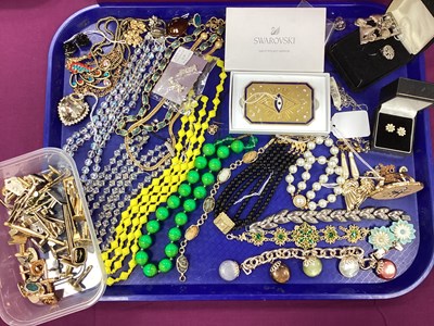 Lot 127 - An Assortment of Modern Costume Jewellery, to...