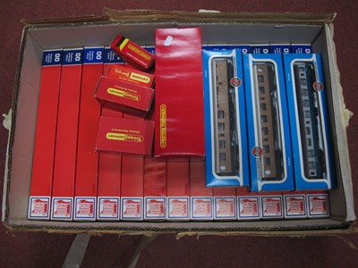 Lot 378 - Thirteen Jouef #OO# Gauge/4mm Boxed MK3...