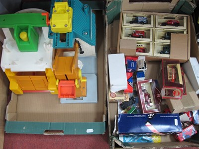 Lot 330 - A quantity of diecast model vehicles and...