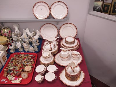 Lot 1187 - Royal Doulton 'Winthorp' Pattern Dinner/Tea...