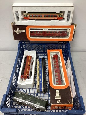 Lot 647 - Five HO Scale Continental Diesel and Electric...