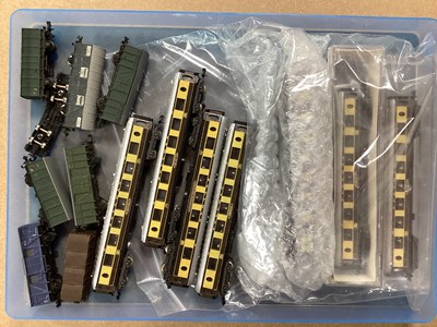 Lot 698 - A Quantity of N Gauge Rolling Stock, including...