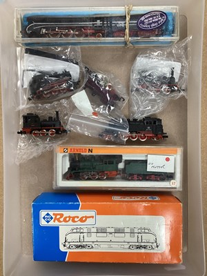 Lot 700 - Eight N Gauge Continental Diesel and Steam...