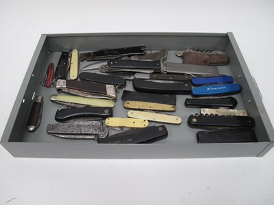 Lot 1365 - Knives - Whitby, Rostfrei, Richards, Rodgers,...