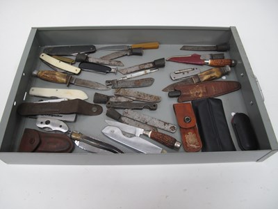 Lot 1366 - Knives - Mother of pearl scales, Kurki small,...