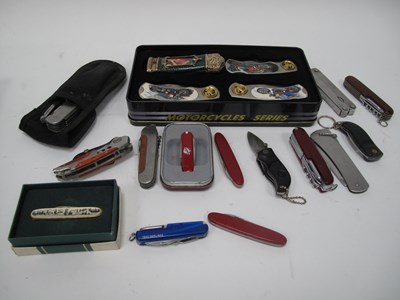 Lot 1361 - Knives - Franklin Mint - bruce lee, barlow,...