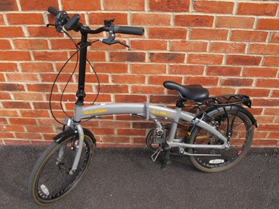 Lot 1159 - Raleigh EVO Two 7 Speed Folding Bike.