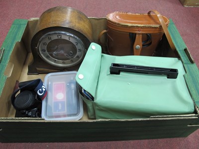 Lot 1160 - Cabin slide projector with remote control,...