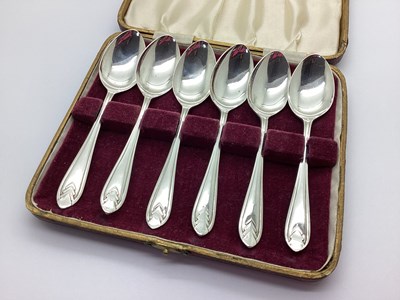 Lot 12 - A Set of Six Hallmarked Silver Teaspoons, in...