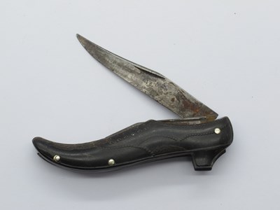 Lot 65 - German two blade shoe, "Ges Geschutzt" brass...