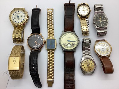 Lot 103 - A Variety of Gent's Wristwatches, to include...