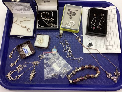 Lot 99 - Modern Necklaces, pendants, earrings etc.