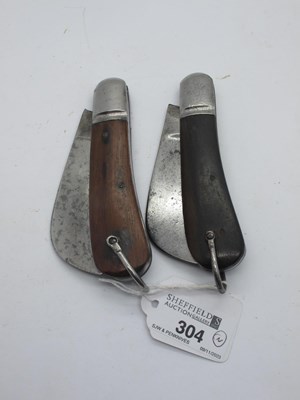 Lot 304 - Eye witness Sheffield, pruner, wood scales,...