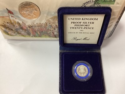 Lot 365 - Royal Mint 1982 Silver Proof Piedfory Twenty...