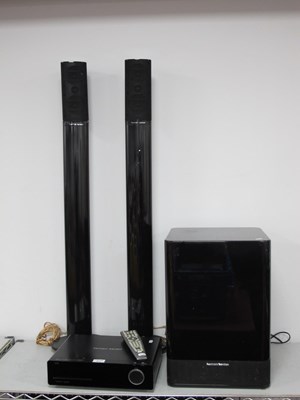 Lot 424 - Harmon Kardon Audio System, HS 200 amplifier,...