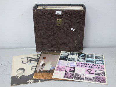 Lot 481 - Paul Weller Collection, ten LPs and 19 12"...