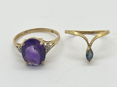 Lot 56 - A 9ct Gold Stone Set Wishbone Ring, marquise...