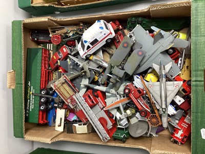 Lot 600 - A Quantity of Diecast and Plastic Model...