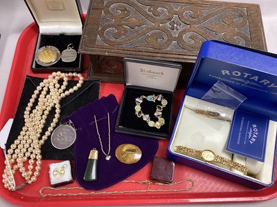 Lot 193 - Assorted Costume Jewellery, including green...