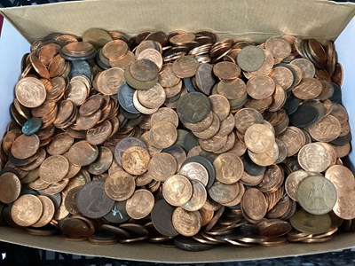 Lot 318 - A Very Large Collection Of GB Pennies, Half...