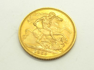 Lot 281 - Elizabeth II Sovereign, 1959.