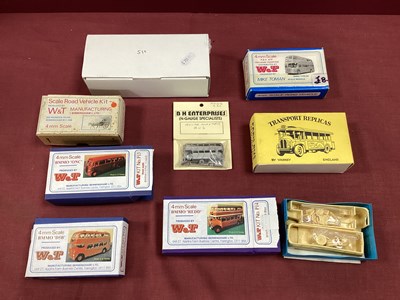 Lot 790 - Eight 4mm Scale/HO/N Gauge Resin and White...