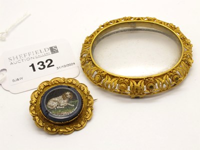 Lot 132 - A Decorative XIX Century Micromosaic Locket...