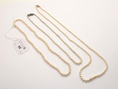 Lot 88 - A Graduated Single Strand Pearl Bead Necklace,...