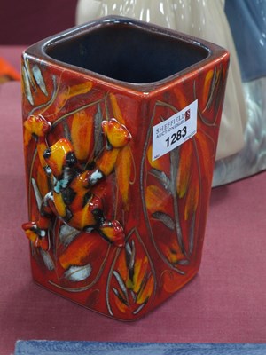 Lot 1283 - Anita Harris 'Frog' on Medium Square Vase,...