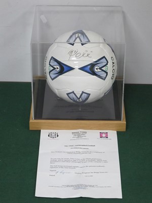 Lot 536 - Pele Autograph, black marker signed...