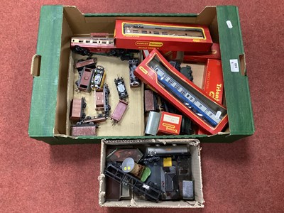 Lot 630 - A Quantity OO Gauge Model Railway Items by...