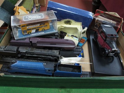 Lot 601 - Four "OO" Gauge Static Display Model...